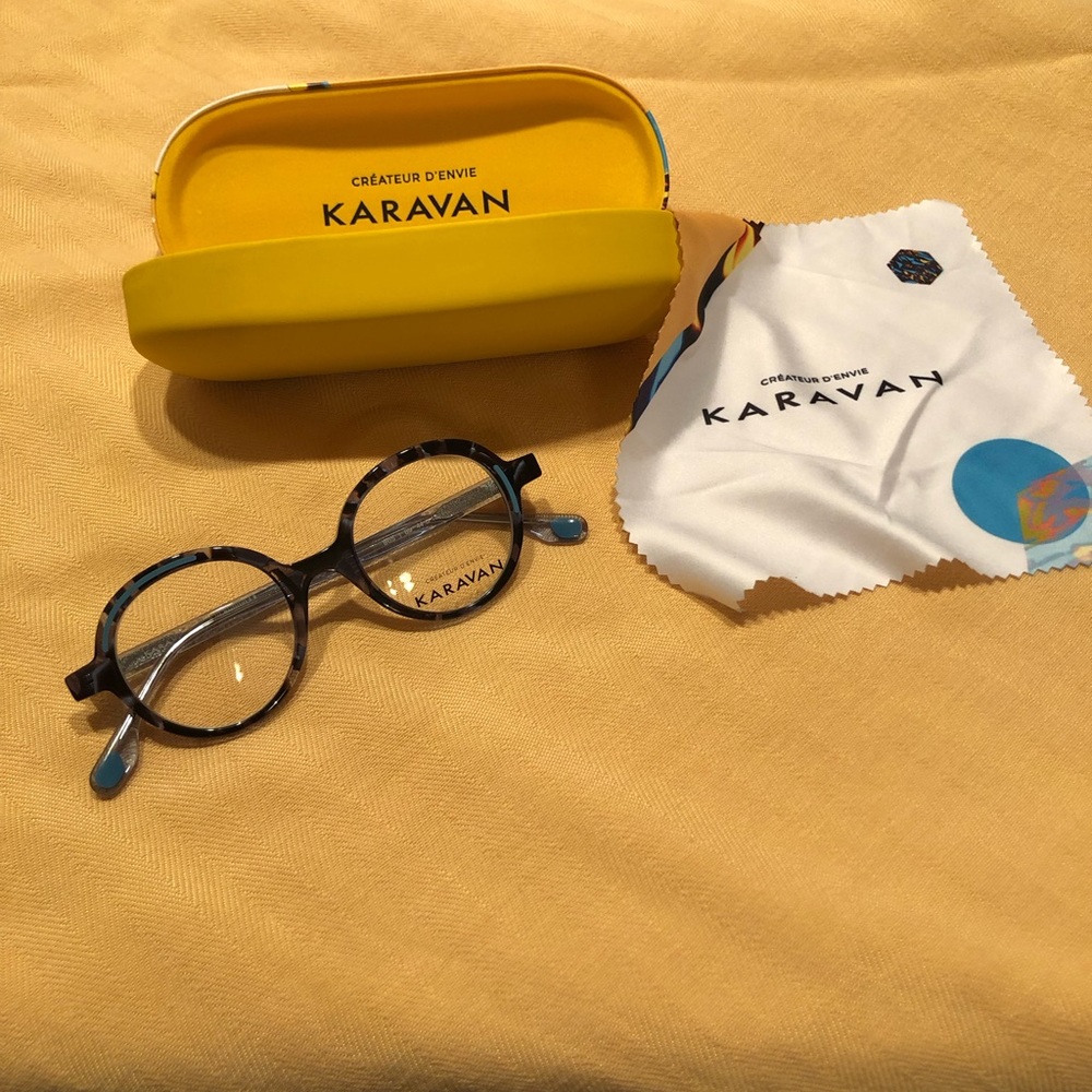 New very unique KARAVAN frame style name IRIS. Made in France